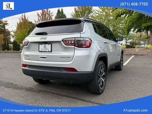 Used 2025 Jeep Compass Limited AWD/4WD image 8