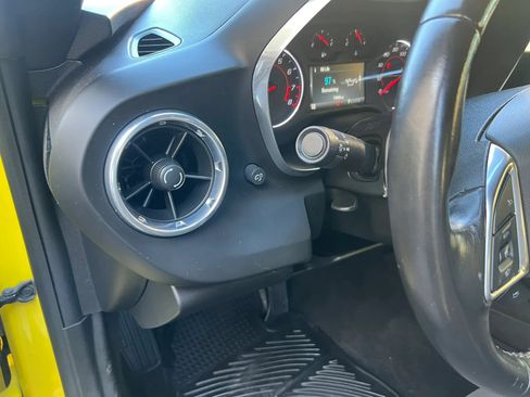 Used 2018 Chevrolet Camaro LT w/ RS Package RWD image 13