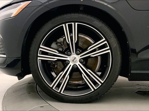 Used 2021 Volvo S60 T8 Inscription w/ Climate Package AWD/4WD image 8