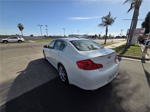 Used 2013 INFINITI G37 Journey w/ Premium Pkg RWD image 7