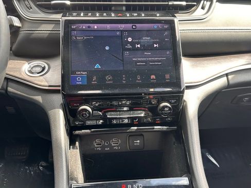 Used 2021 Jeep Grand Cherokee L Limited image 33