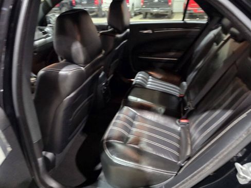 Used 2021 Chrysler 300 S RWD image 28