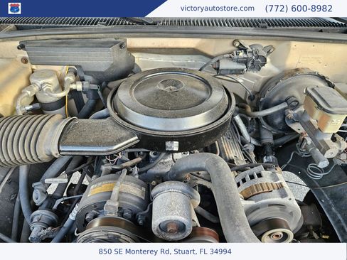 Used 1988 Chevrolet Silverado 3500 Silverado Reg Cab 4WD image 25