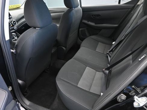 Used 2024 Nissan Sentra SV FWD image 18