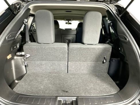 Used 2024 Mitsubishi Outlander ES image 30