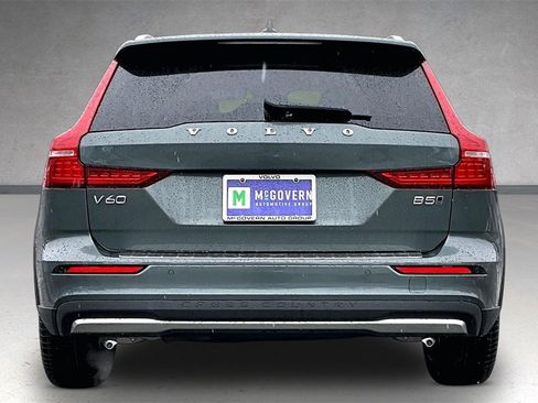 New 2026 Volvo V60 B5 Cross Country Ultra w/ Protection Package Premier image 4