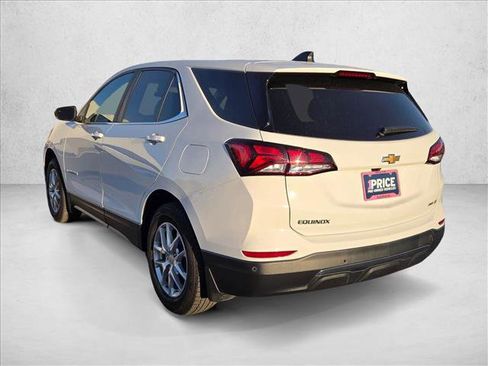 Used 2023 Chevrolet Equinox LT w/ LPO, Floor Liner Package image 8