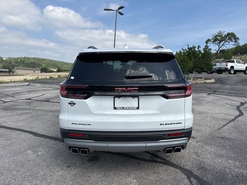 Certified 2025 GMC Acadia Elevation FWD image 14