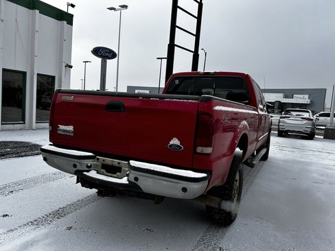 Used 2006 Ford F350 XLT image 4