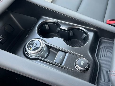 New 2026 Ford Explorer Active w/ Active Comfort Package image 20