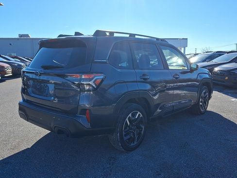 Certified 2025 Subaru Forester Limited image 4