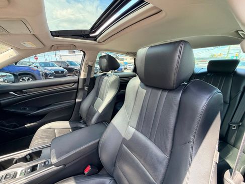 Used 2022 Honda Accord EX-L image 12