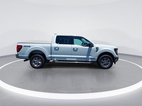 Used 2025 Ford F150 XLT w/ Equipment Group 301A Standard AWD/4WD image 9