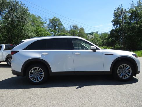 Used 2024 MAZDA CX-90 3.3 Turbo w/ Preferred Package AWD/4WD image 4