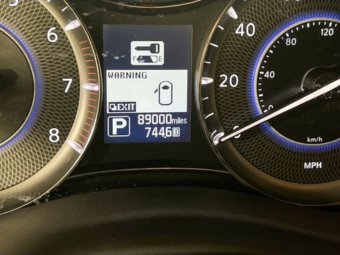 Used 2017 INFINITI QX80 4WD w/ Driver Assistance Package image 12