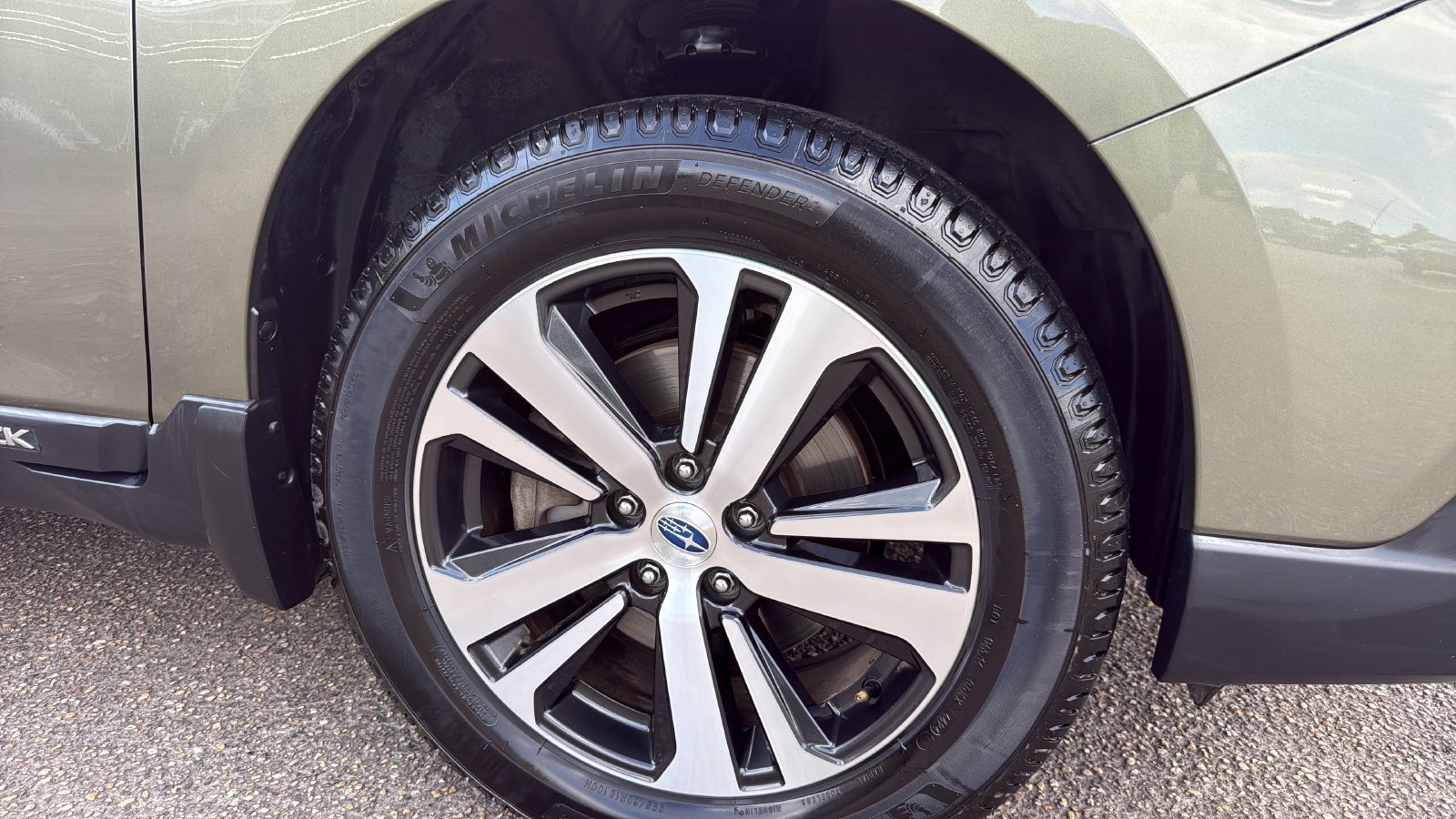 Used 2018 Subaru Outback 2.5i Limited AWD/4WD image 30