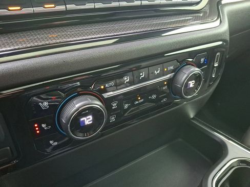 Used 2023 Chevrolet Silverado 1500 ZR2 w/ Technology Package image 29