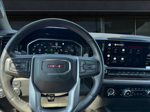 Used 2022 GMC Sierra 1500 Elevation w/ LPO, Elevation Black Package AWD/4WD image 3