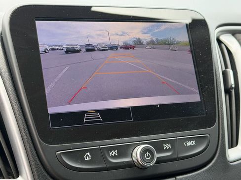 Used 2024 Chevrolet Malibu LT image 25