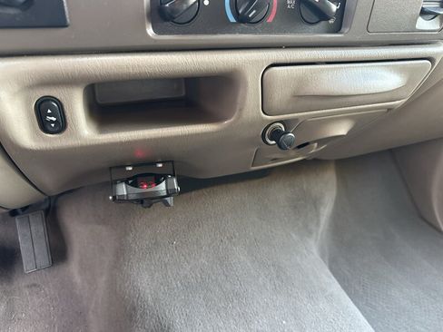 Used 2004 Ford F350 XLT AWD/4WD image 32