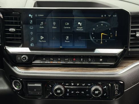 Used 2024 Chevrolet Silverado 1500 RST image 13