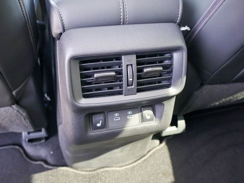 New 2026 Nissan Murano Platinum image 17