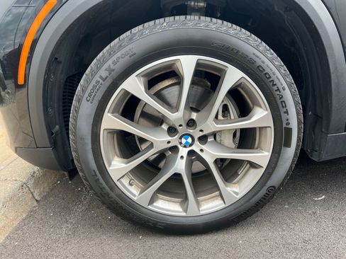 Used 2024 BMW X5 xDrive40i w/ Premium Package image 12