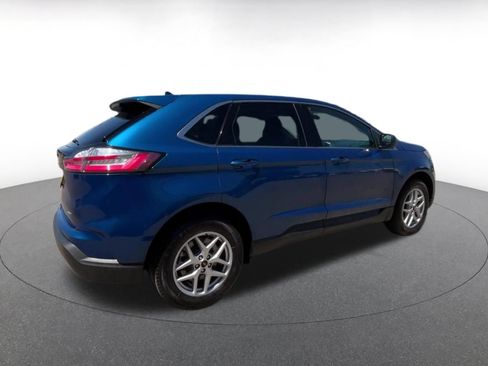 Used 2024 Ford Edge SEL AWD/4WD image 14
