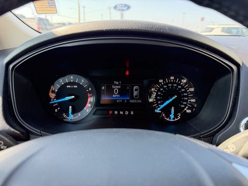 Used 2018 Ford Fusion SE w/ Equipment Group 201A FWD image 25