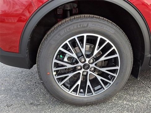 New 2026 Ford Escape SE w/ PHEV Premium Package image 5