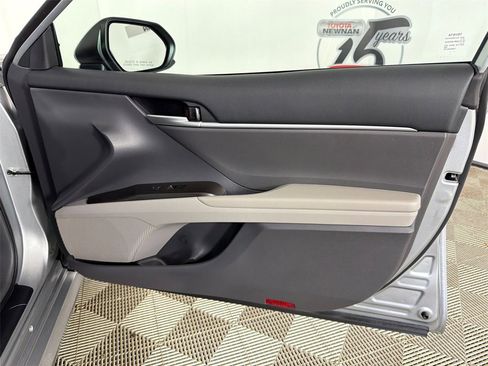 Used 2023 Toyota Camry LE image 14