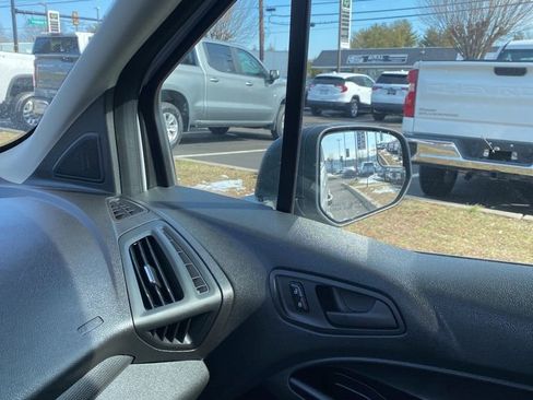 Used 2018 Ford Transit Connect XL image 27