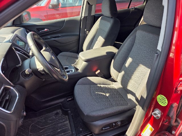 Used 2024 Chevrolet Equinox LT w/ LPO, Floor Liner Package FWD image 10