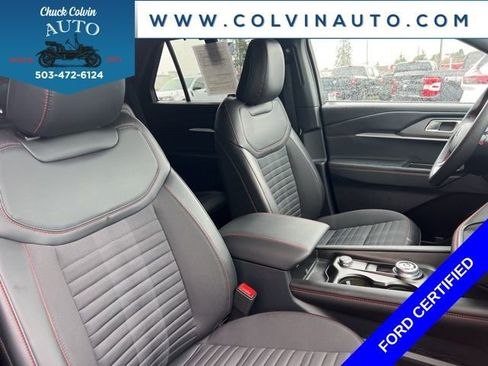 Certified 2025 Ford Explorer ST-Line w/ Premium Package image 23