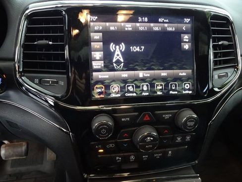 Used 2020 Jeep Grand Cherokee Limited X AWD/4WD image 15