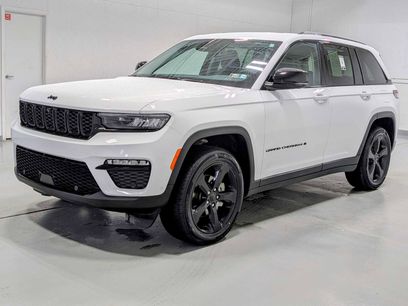 Used 2023 Jeep Grand Cherokee Limited w/ Luxury Tech Group II