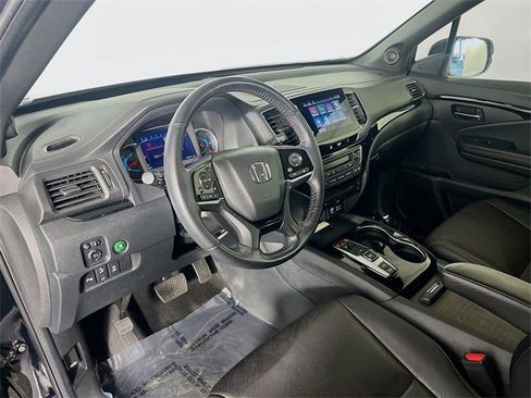Used 2022 Honda Pilot Black Edition image 10