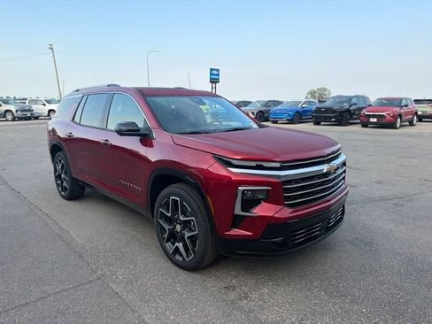 New 2026 Chevrolet Traverse High Country AWD/4WD image 4