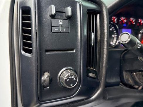 Used 2015 Chevrolet Silverado 3500 W/T RWD image 16