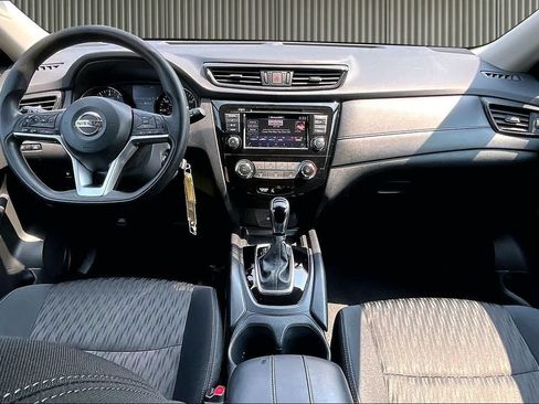 Used 2018 Nissan Rogue S AWD/4WD image 16