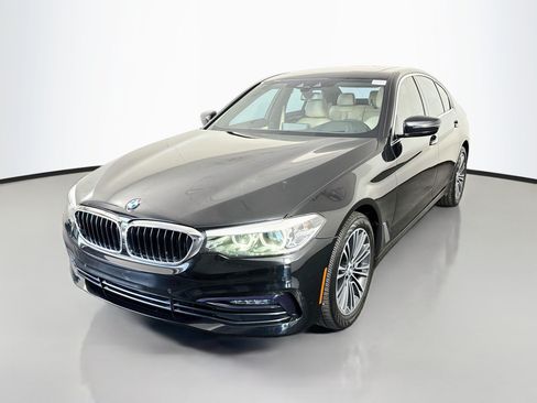Used 2018 BMW 530i w/ Premium Package RWD image 4