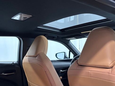 Used 2023 Lexus UX 250h AWD w/ Accessory Package (Z2) image 26