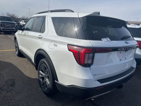 New 2026 Ford Explorer Active w/ Active Comfort Package image 24