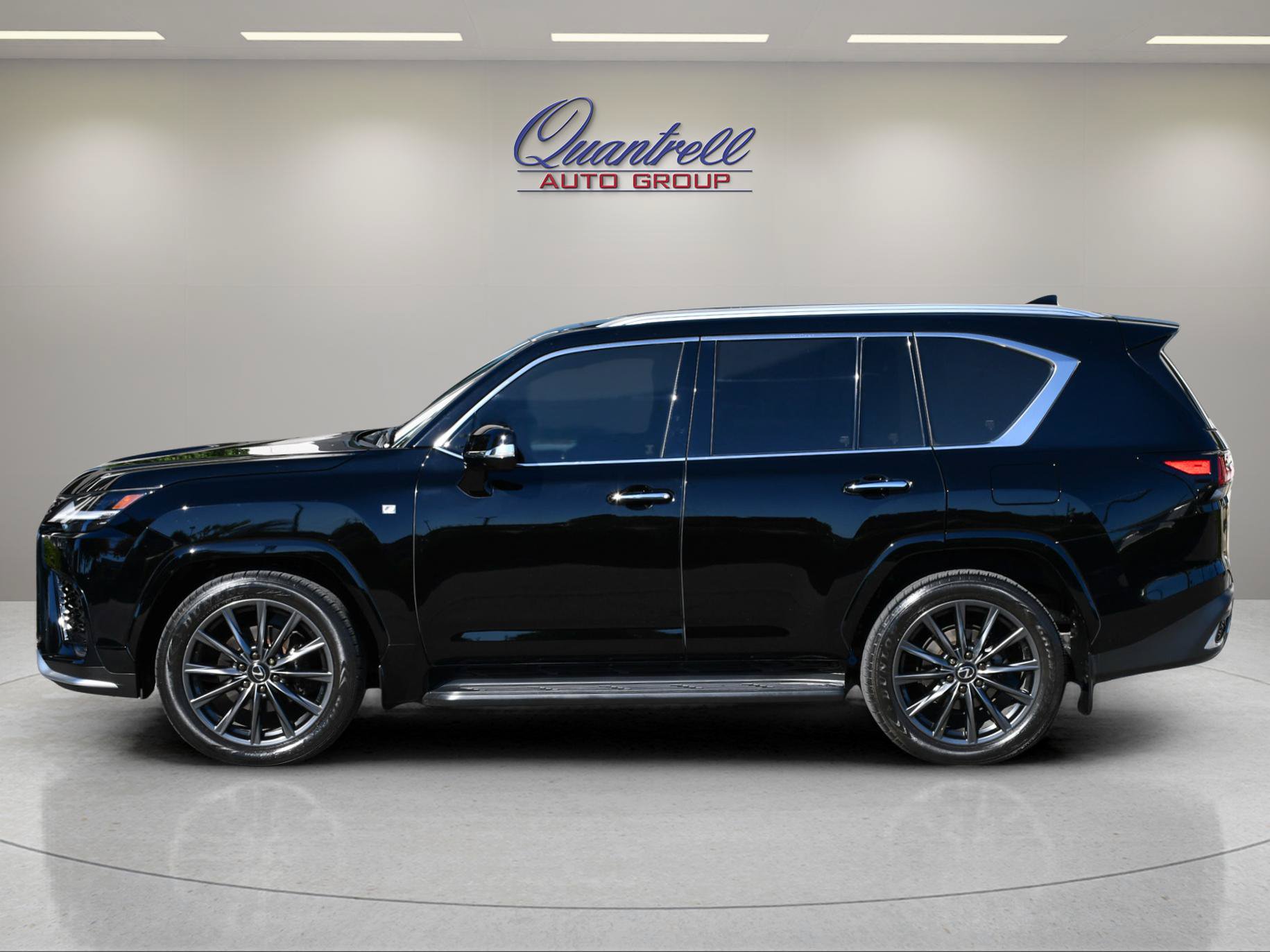 Used 2024 Lexus LX 600 F Sport AWD/4WD image 7