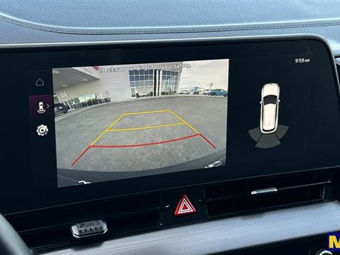 Used 2025 Kia Sportage EX w/ EX Premium Package image 24