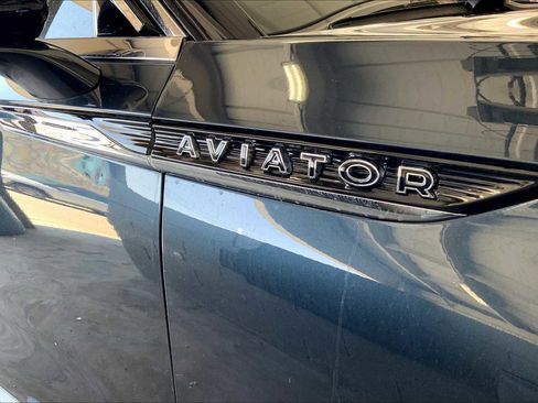 Used 2023 Lincoln Aviator Black Label w/ Dynamic Handling Package image 9
