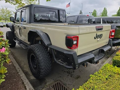 Used 2020 Jeep Gladiator Sport w/ Quick Order Package 24S AWD/4WD image 4