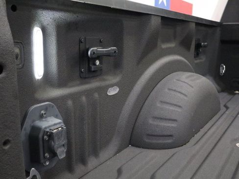 Used 2017 Ford F350 4x4 Crew Cab Super Duty image 30