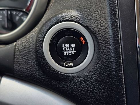 Used 2019 Dodge Journey SE w/ Connectivity Group FWD image 22