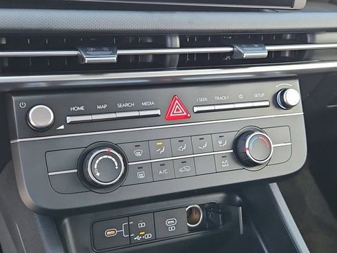 Certified 2026 Hyundai Tucson SE FWD image 24